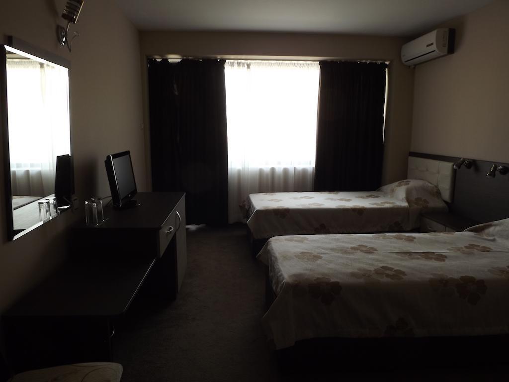 Hotel Bulgaria Petrich (Blagoevgrad) Rom bilde